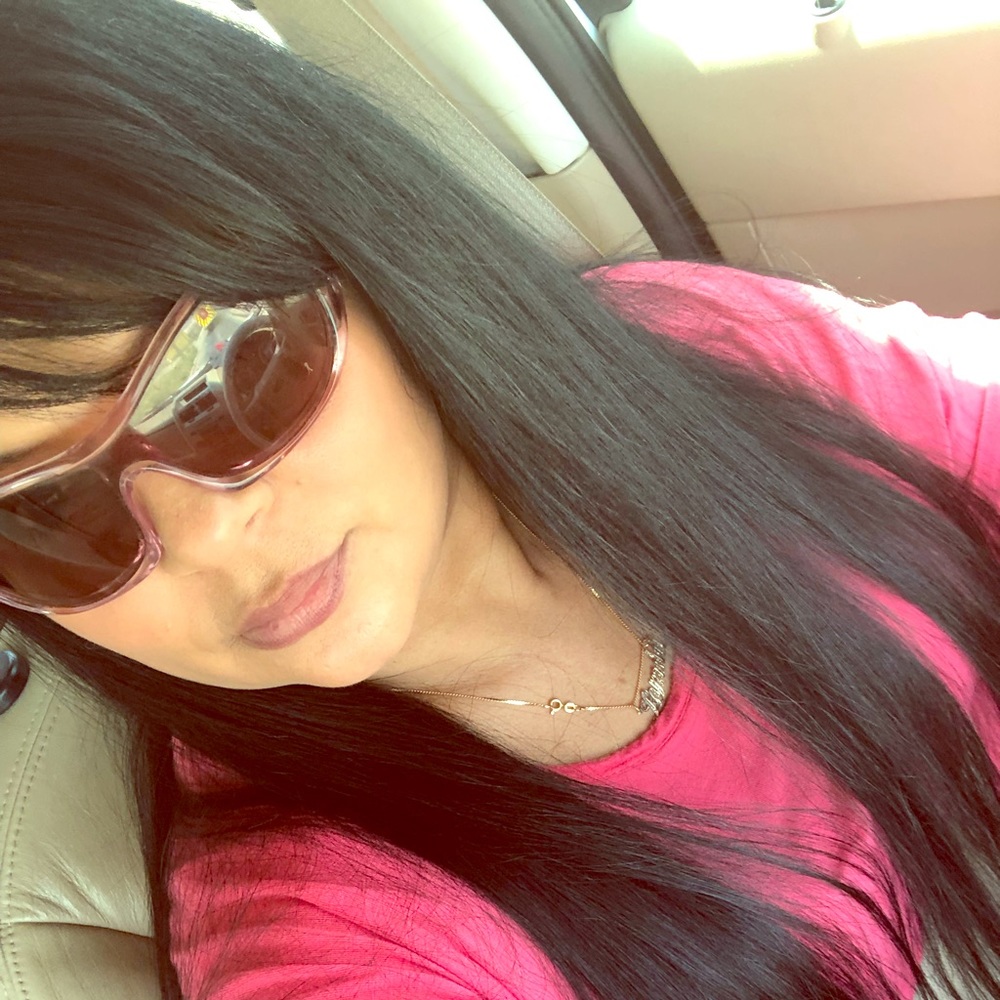 Meet your Posher, Lynda